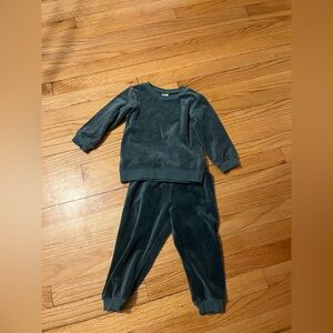 toddler H&M velour sweatsuit